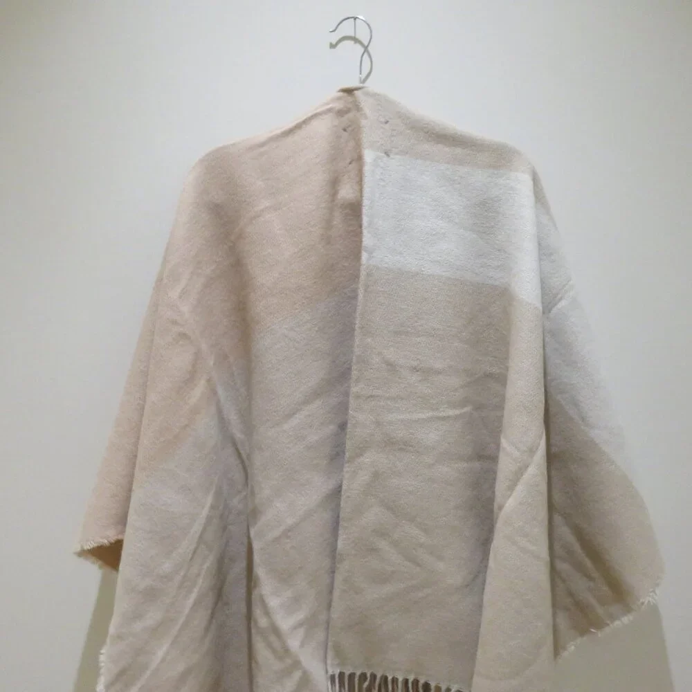 SOIA & KYO Yadira Pink Ivory Colorblock Fringed Wrap Scarf Shawl Neutral NWT